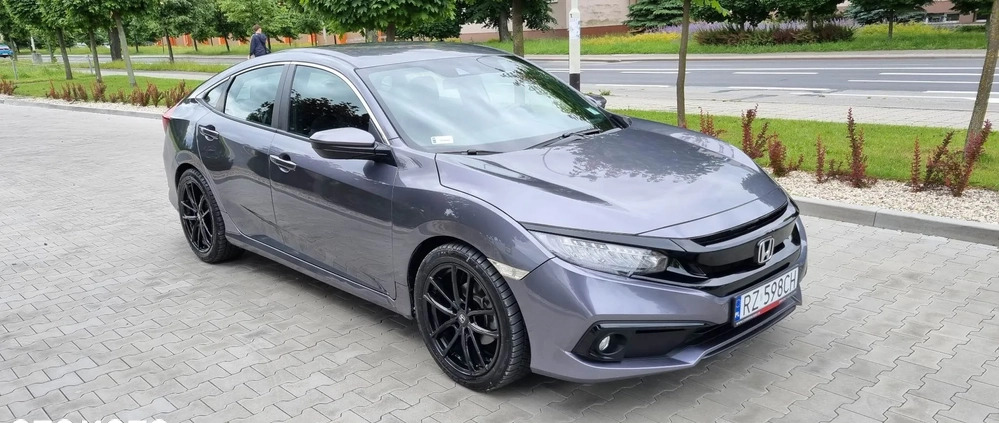 Honda Civic cena 73599 przebieg: 50000, rok produkcji 2020 z Rzeszów małe 172